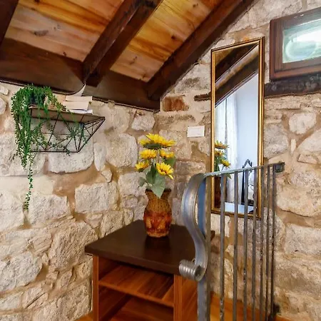 Apartment Saint Lucas Split